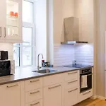 Lejlighed Modern & Spacious 80m2 In Old Town *